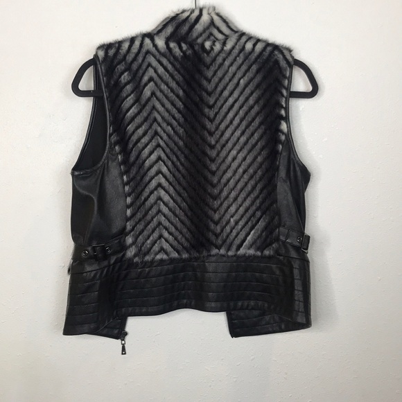 Black and White faux Fur Vest.Synthetic Leather. - Picture 3 of 5